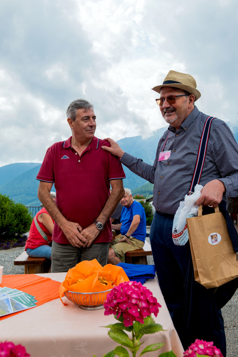 André Mosoni con il sindaco di Bognano Valentini