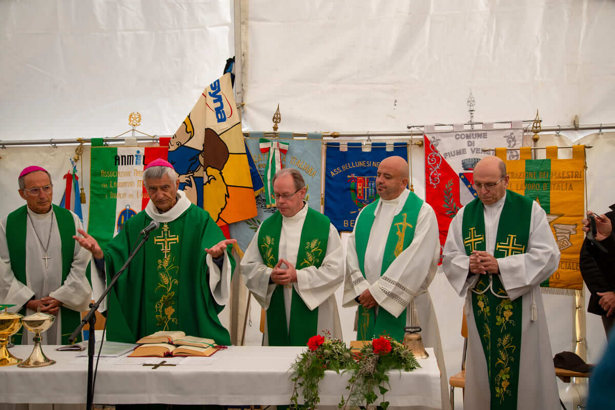Mattmark. La celebrazione con il vescovo Jean-Marie Lovey