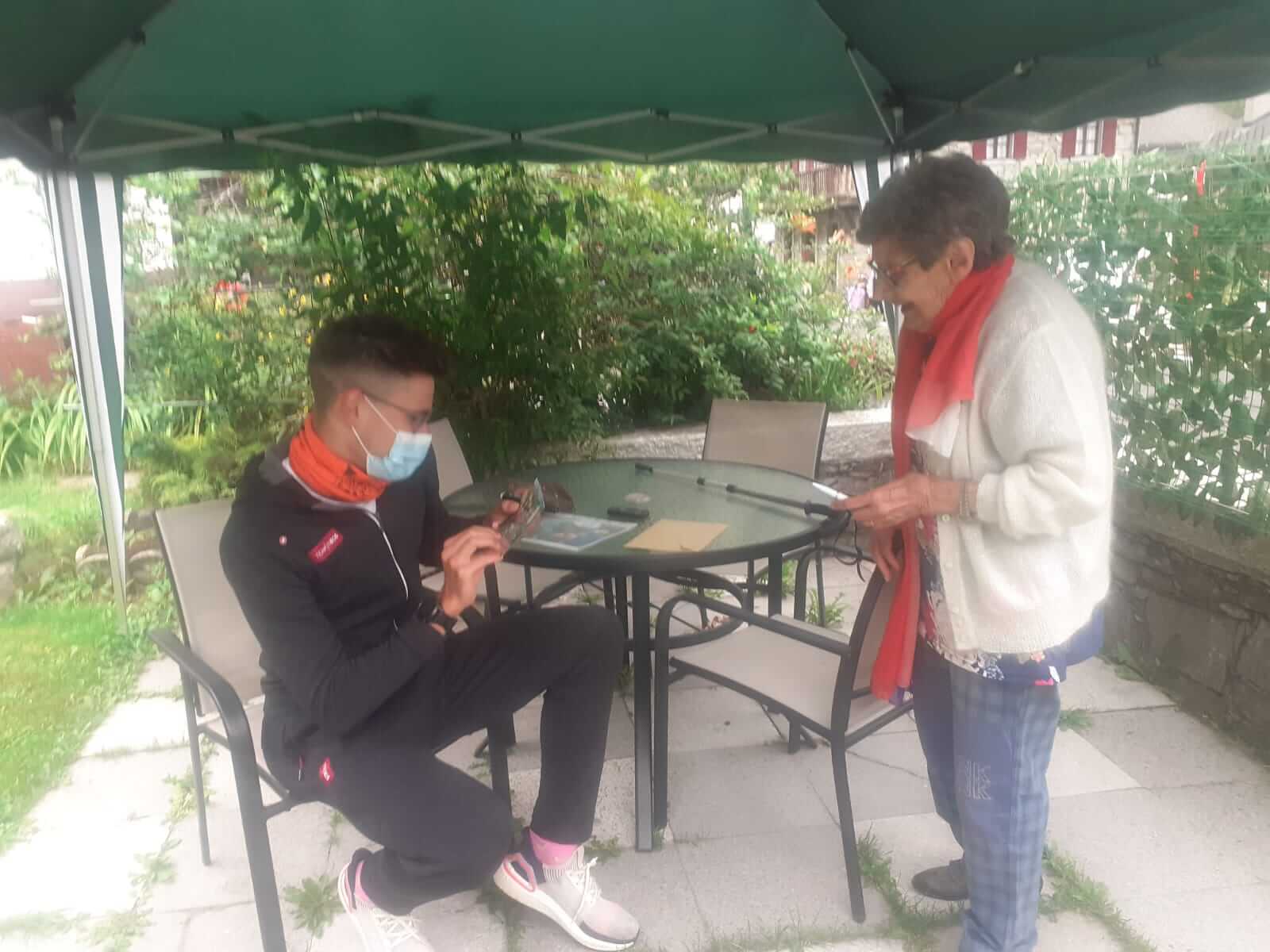 Filippo Ganna e Anna Bettineschi. Il Campione e la Fan ottuagenaria