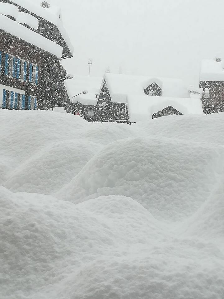 Macugnaga Sotto La Neve Di Novembre Ph Maria Vittoria Leidi