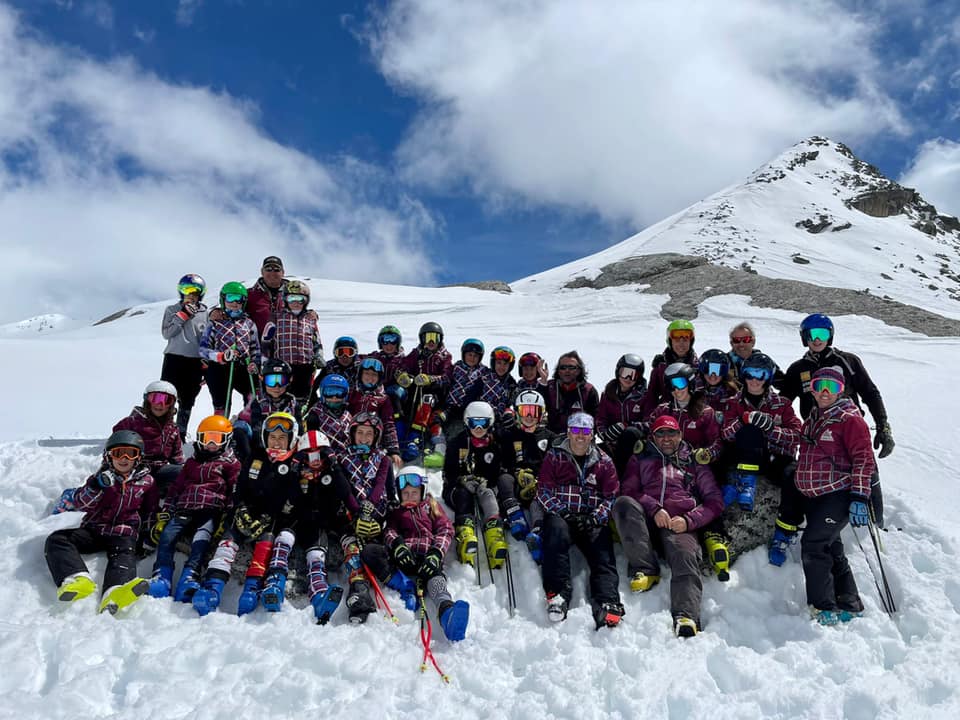 Team Revolution Ski Race