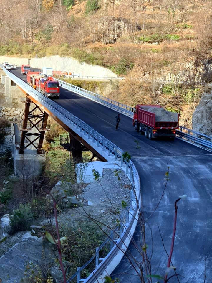 Prove di carico - Foto B.Giovannone