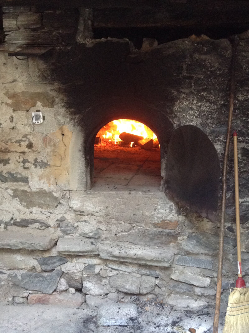 Lo Pan Ner al Dorf