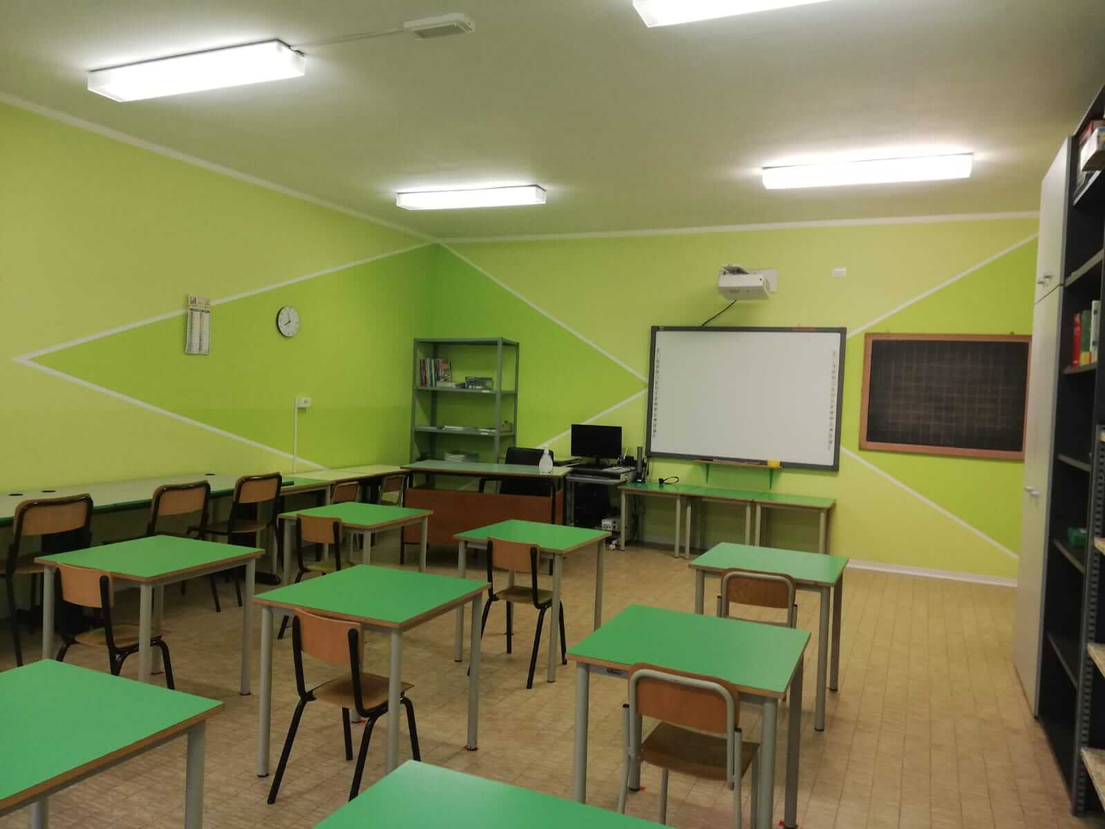 Nuovo Look Per La Scuola Primaria Di Vanzone