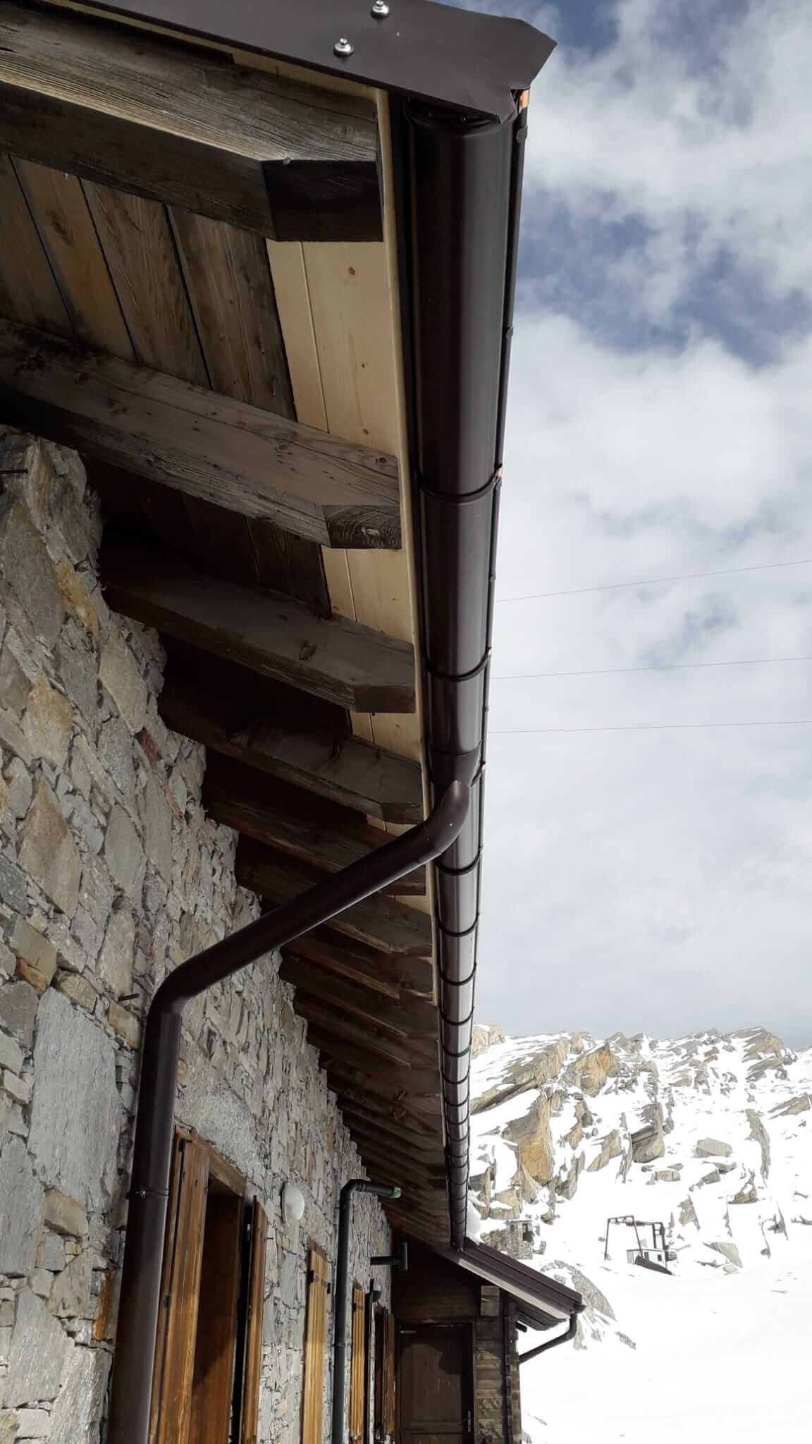 Ripristinato Il Tetto Del Rifugio Oberto