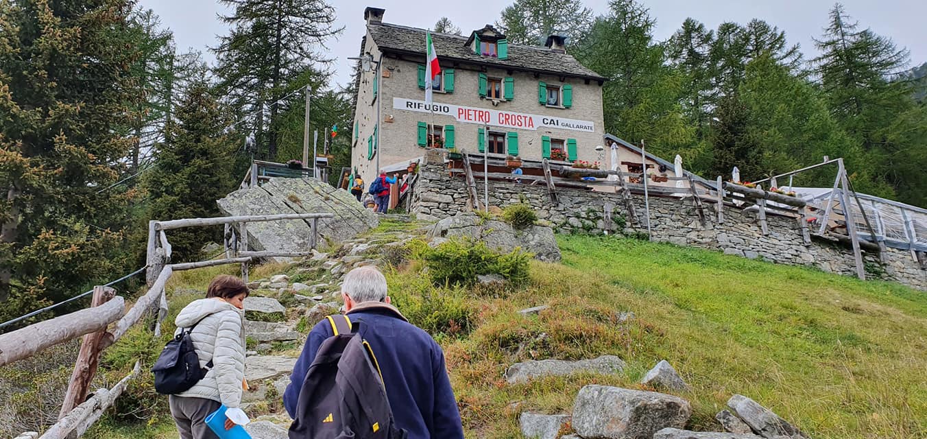 All Alpe Solcio Il Cai Gallarate Ha Ricordato Pietro Crosta