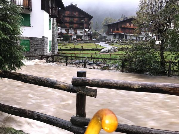 Il Tambach pronto ad esondare - Foto: Vincenzo Gravina