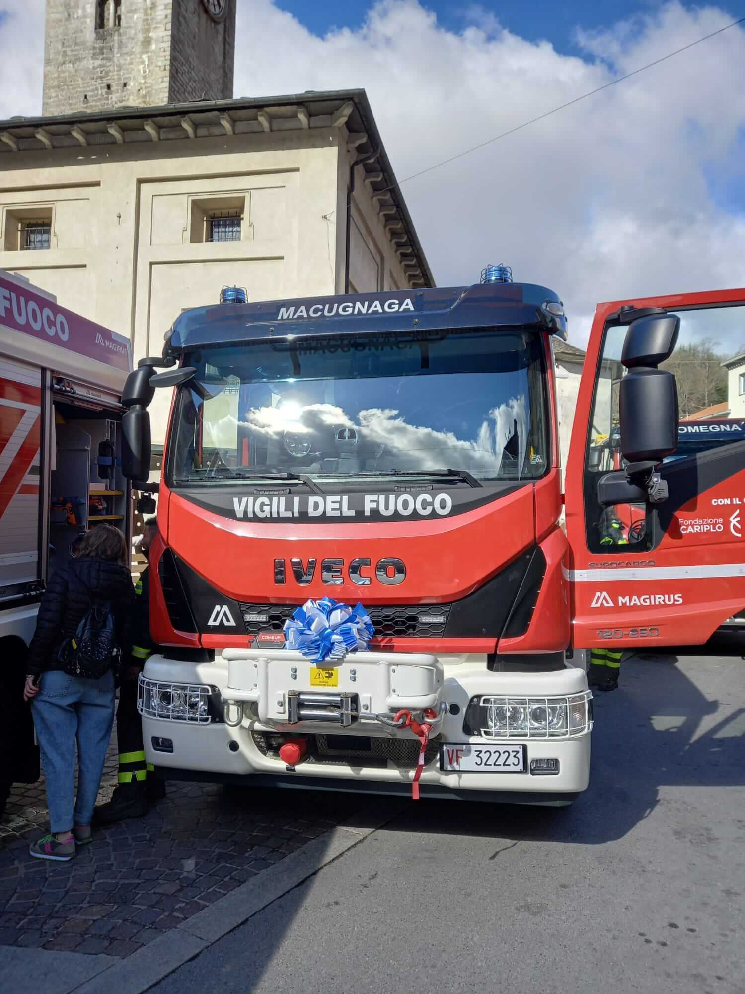 Arrivata A Macugnaga La Nuova Autopompa Dei Vigili Del Fuoco Volontari