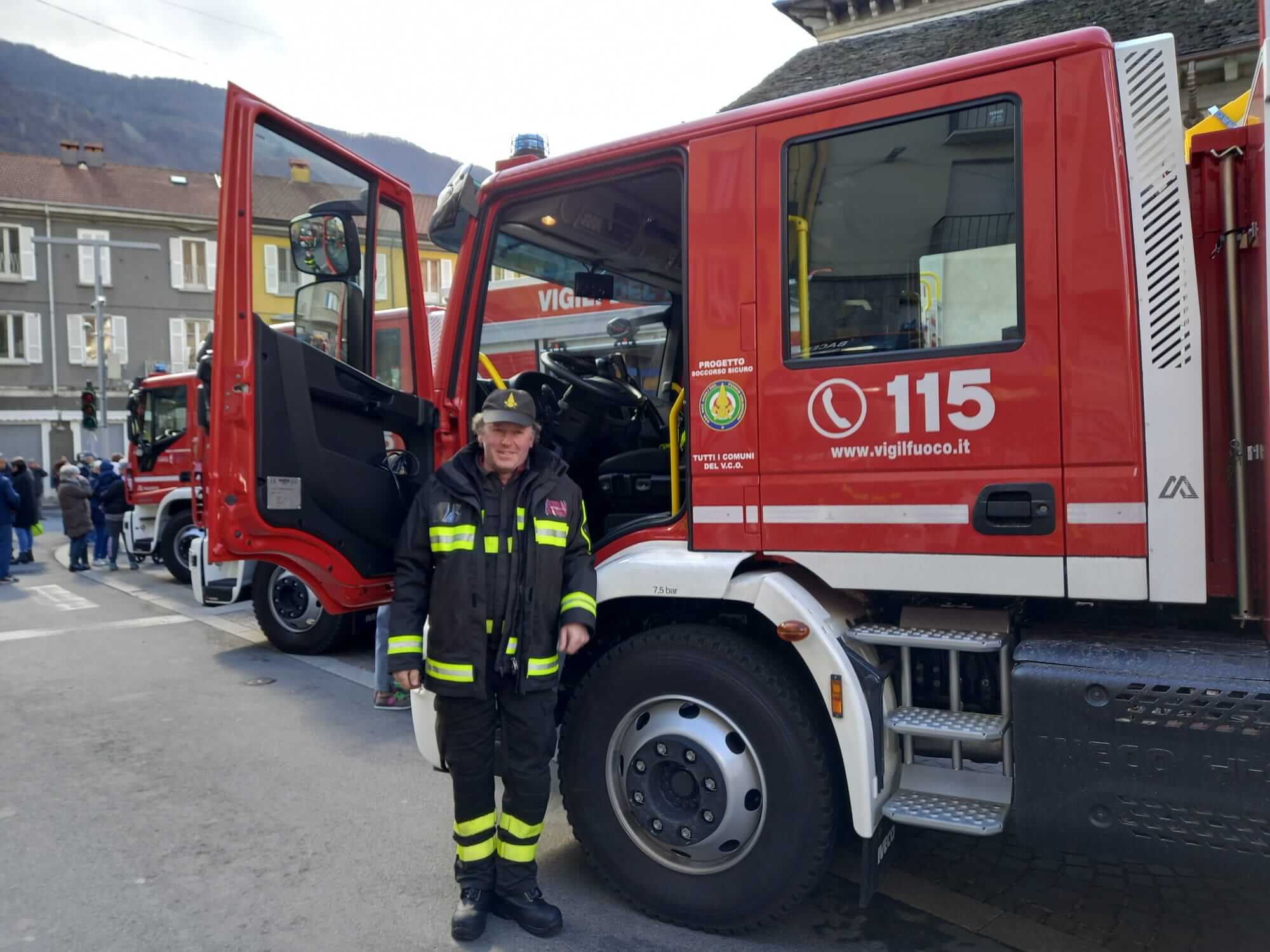 Arrivata A Macugnaga La Nuova Autopompa Dei Vigili Del Fuoco Volontari
