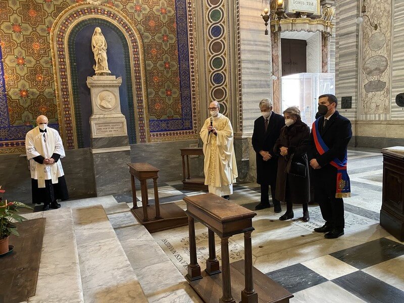 Don Pierluigi Giroldi Padre Rosminiano - I Coniugi Quaroni - Il Presidente Mattia Frisa