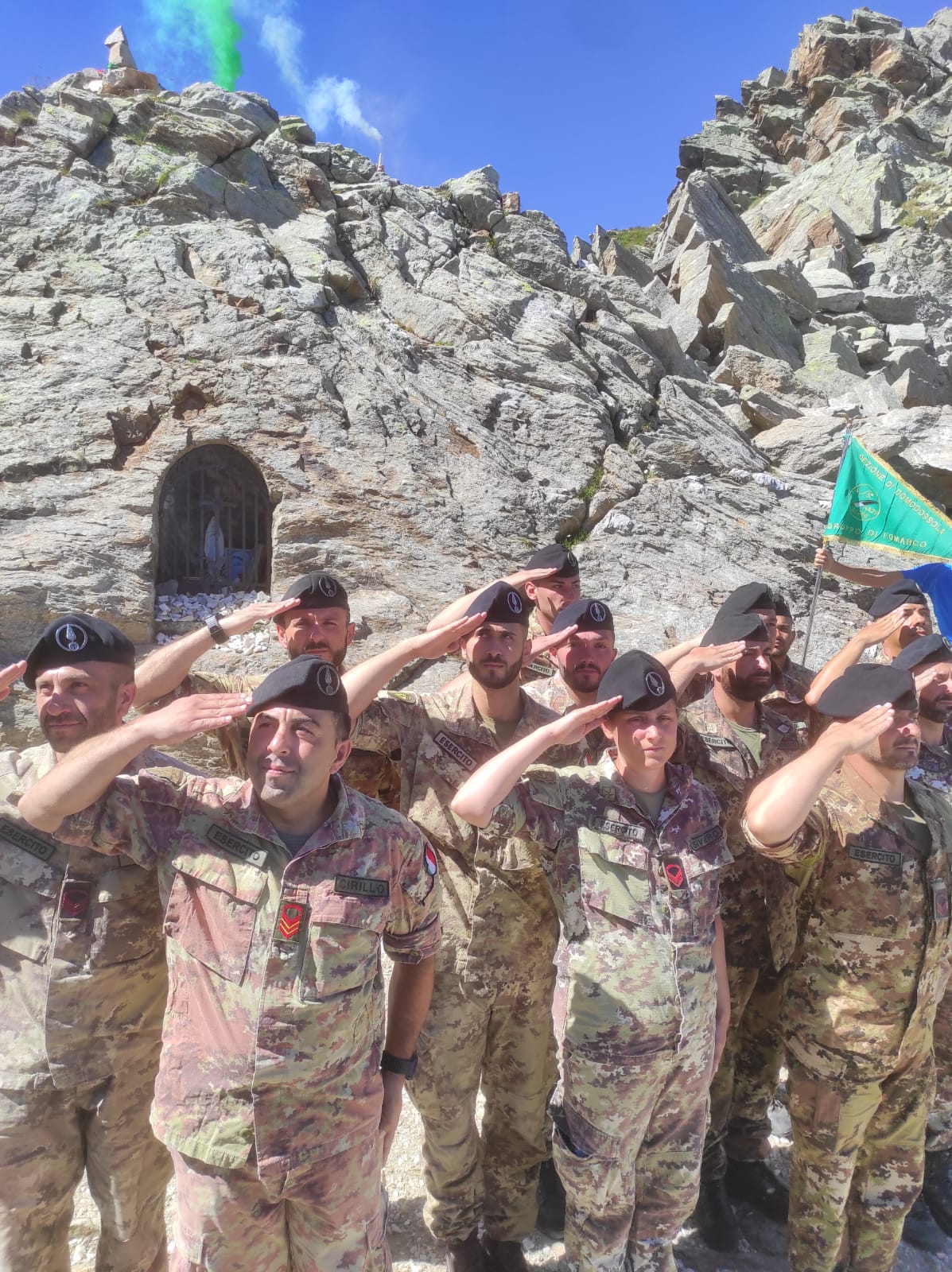 La Brigata Alpina Taurinense Attendata A Isella Di Macugnaga