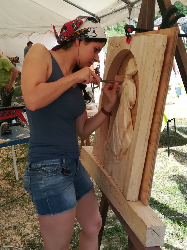 A Macugnaga Vince Stefania Nicolo , la Scultrice Delle Favole