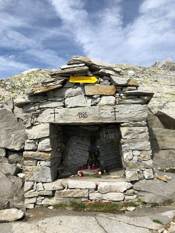 Al Passo Mondelli In Ricordo Degli Spalloni