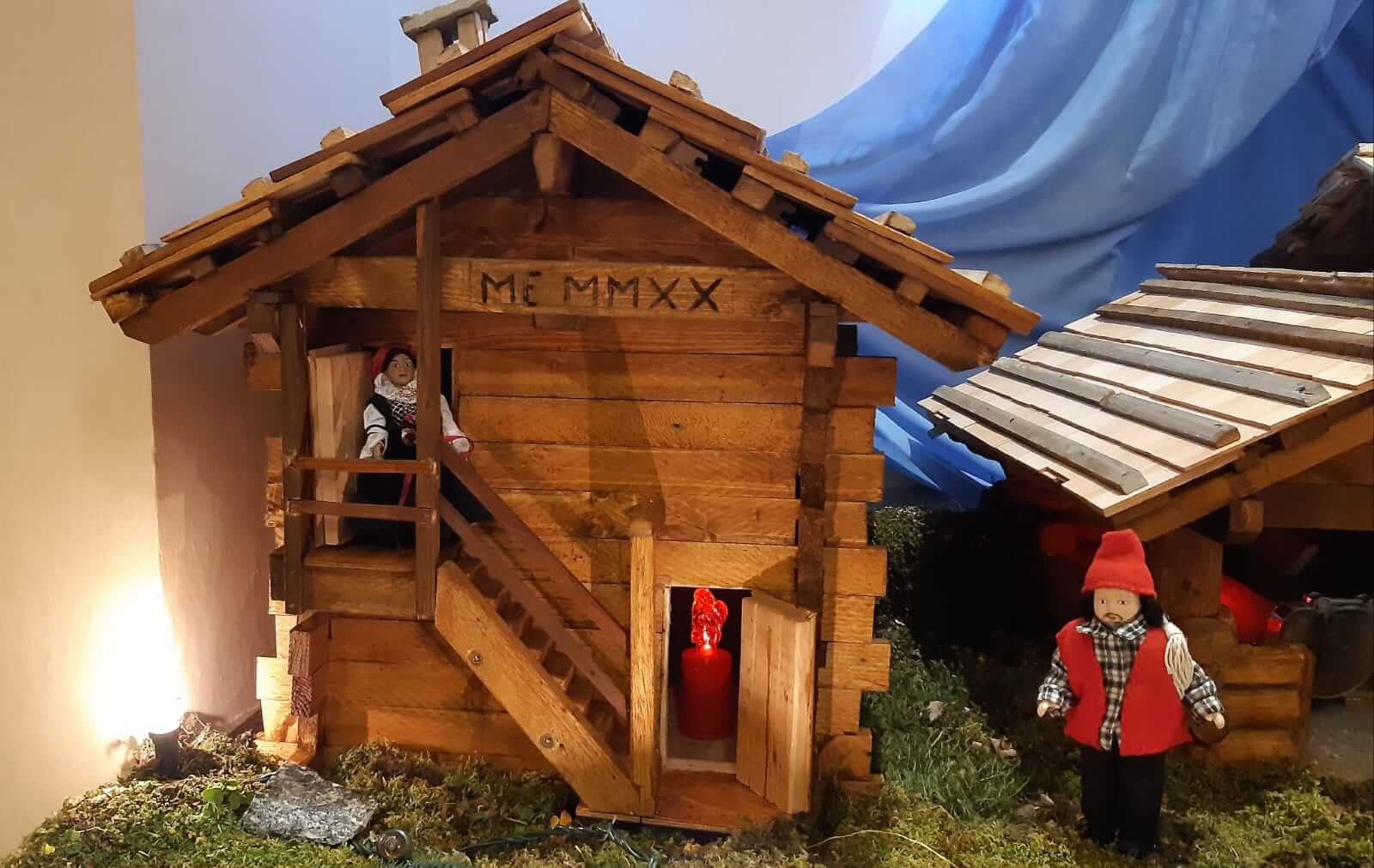 Presepe In Stile Walser Nella Chiesa Di Pecetto