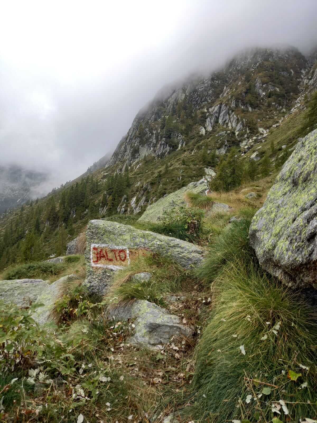 Sistemato In Sentiero 3 Alto Della Valle Olocchia
