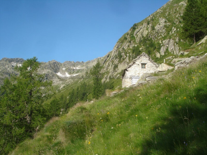 Valle Olocchia Gli Alpeggi Muti E Silenziosi Di Val Bianca E Olocchia