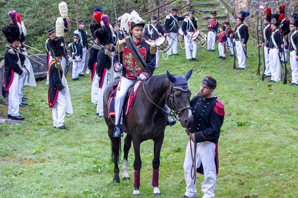 Festa Al Santuario Della Gurva Con La Presenza Della Milizia Tradizional