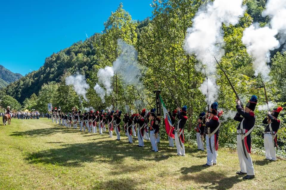 Festa Al Santuario Della Gurva Con La Presenza Della Milizia Tradizionale