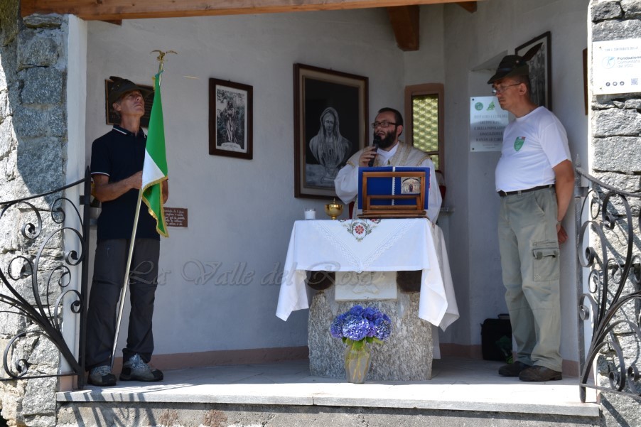 Fiaccolata Votiva Dall Alpe Provaccio Al Santuario Della Madonna Della Neve 2
