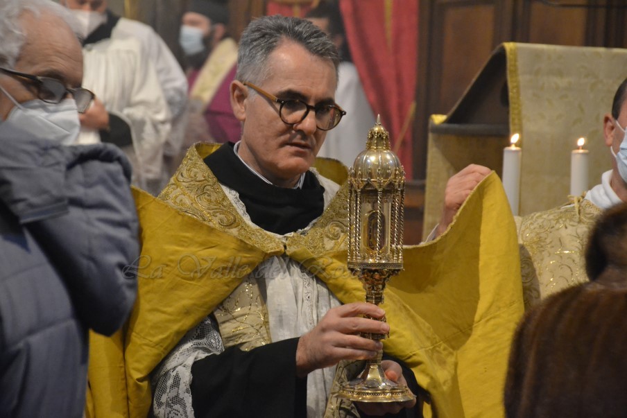 Padre Antonio Ramina Con Le Reliquie Del Santo