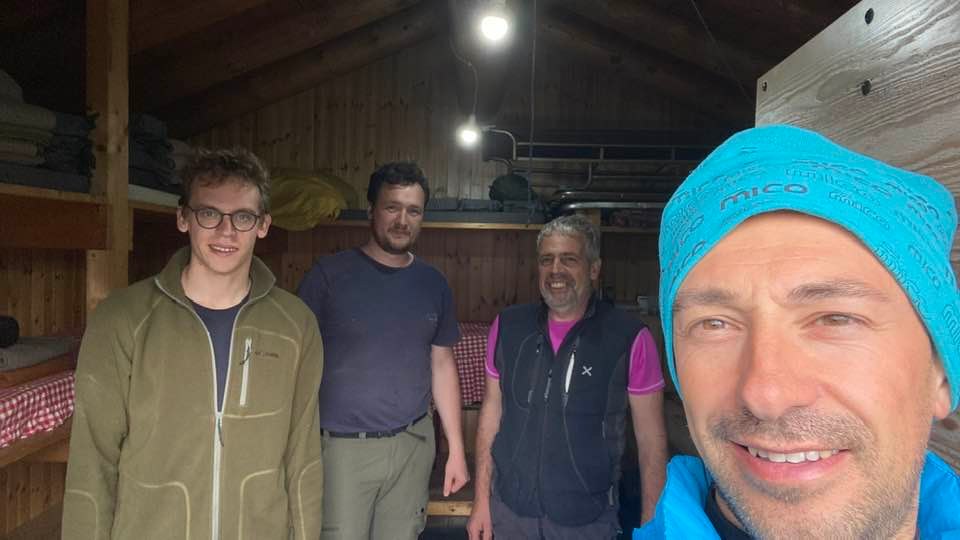 Il Bivacco Amici Della Val Moriana E Stato Dotato Di Pannello Solare Luce E Prese Usb