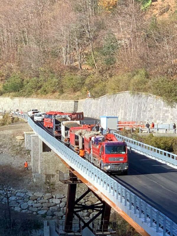 Prove di carico sul nuovo viadotto Meggiana