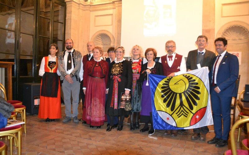 Il dialetto: una ricchezza che nessuno deve rubarci