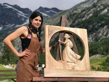 A Macugnaga vince Stefania Nicolo, la scultrice delle favole