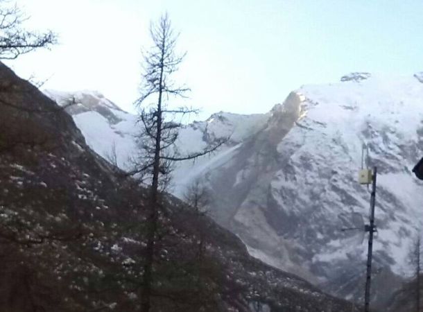 Frana di roccia sul Monte Rosa