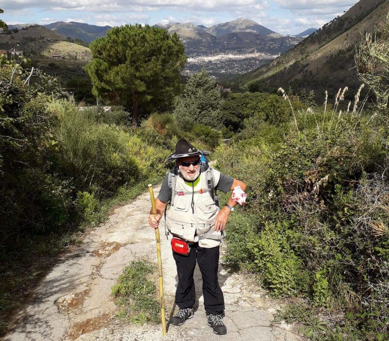 Domenico 85 anni e Antonio 70, lungo La Magna Via Francigena