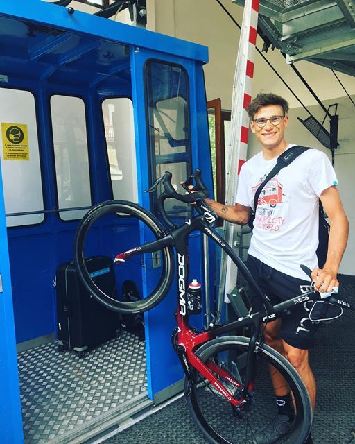 Filippo Ganna, campione del mondo, a Macugnaga in allenamento