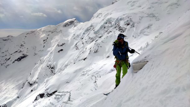 Nuova vita per il bivacco Damiano Marinelli di Macugnaga