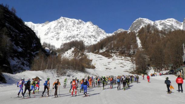 Campioni Italiani di ski alp sulle nevi di Macugnaga