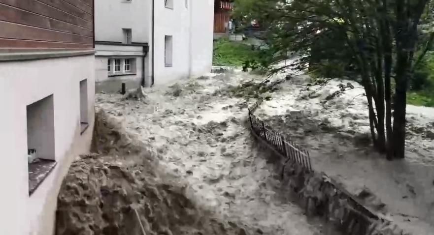 Zermatt, inondazione a ciel sereno