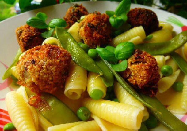 Ma i baccelli li gettate? Ricette per non sprecare nulla