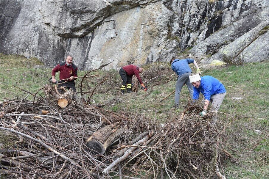 Macugnaga e Ceppo Morelli, giornata ecologica a tutto campo