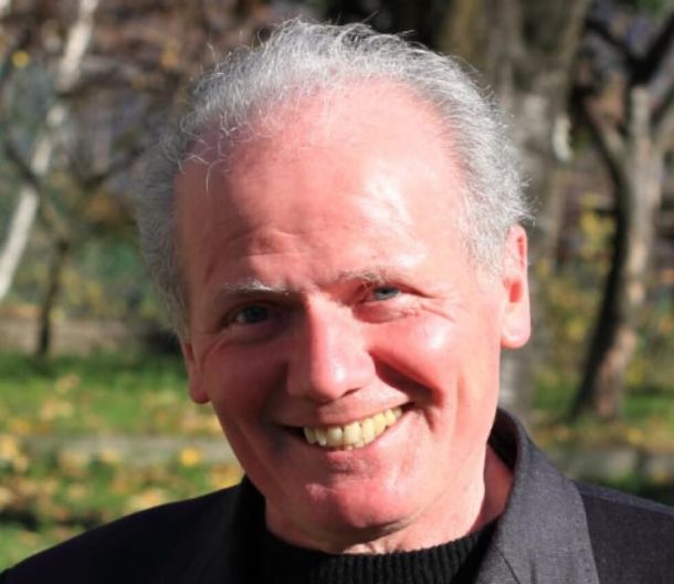 Don Luciano Tomola