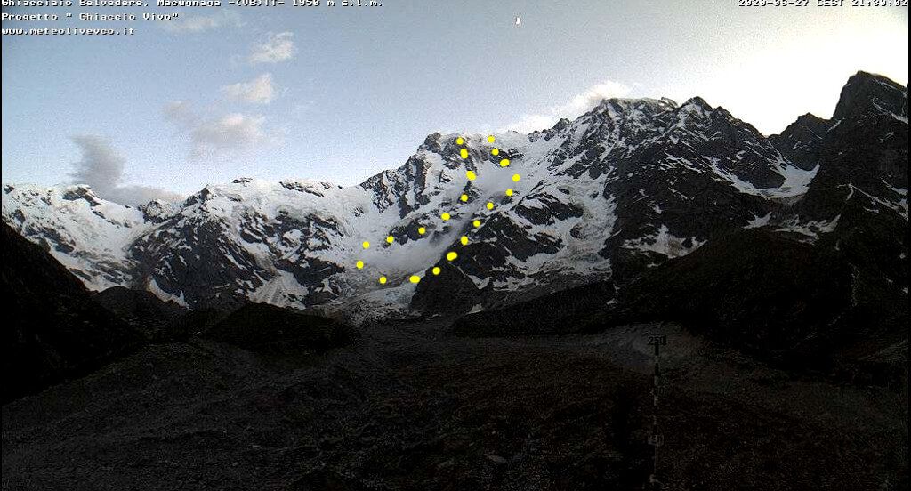 Monte Rosa crollo di cornicione dal Colle Gnifetti
