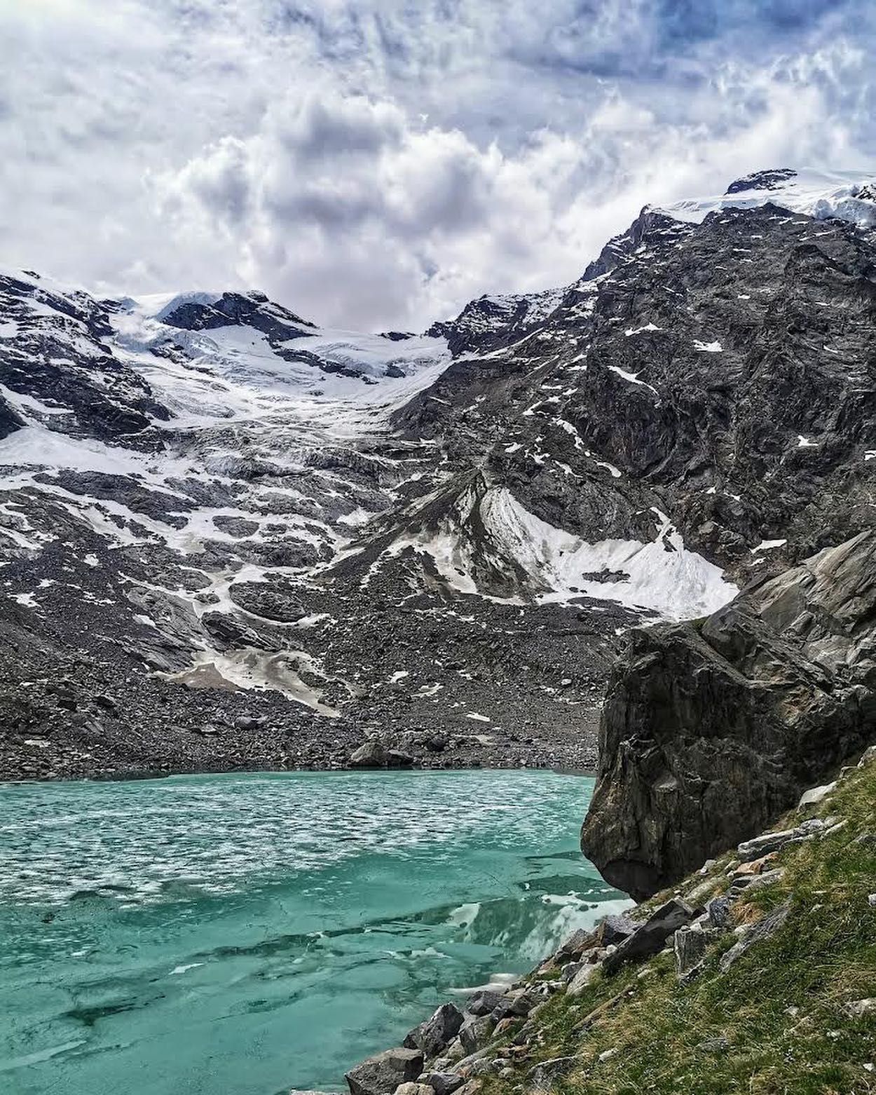 Macugnaga, interdetto il giro del Lago delle Locce