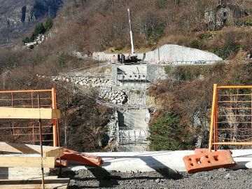 Transitabile in estate il nuovo viadotto sul rio Meggiana
