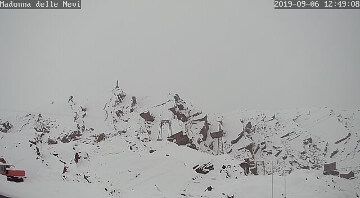 Ultra Tour Monte Rosa: bloccato dalla neve, annullata 100 km